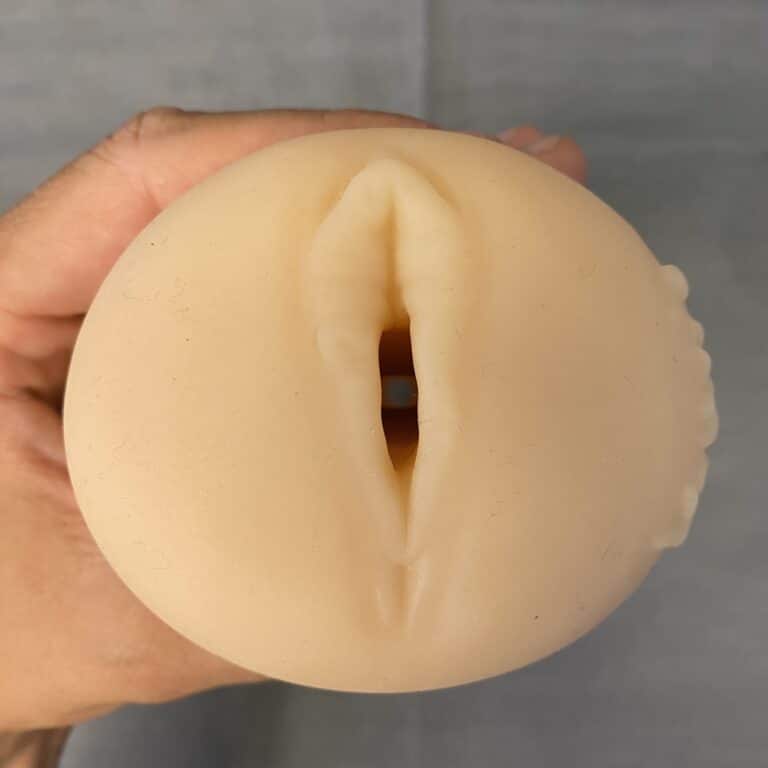 Feel Kenzie Taylor - 