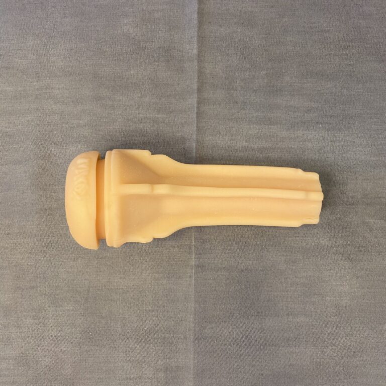 Feel Kenzie Taylor - <