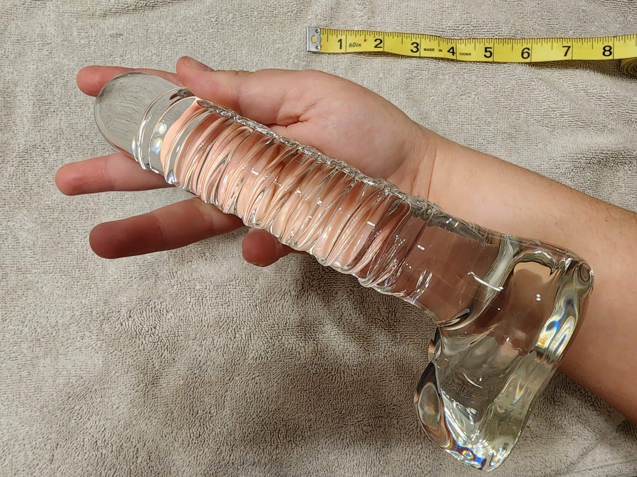 Glas 8" Realistic Dildo