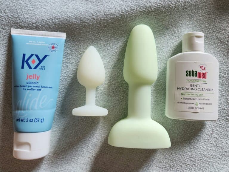 b-Vibe ASStronaut Glow-in-the-Dark Butt Play Set Review