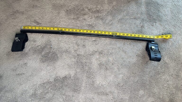 Bondage Boutique Expandable Spreader Bar with Leather Cuffs - 