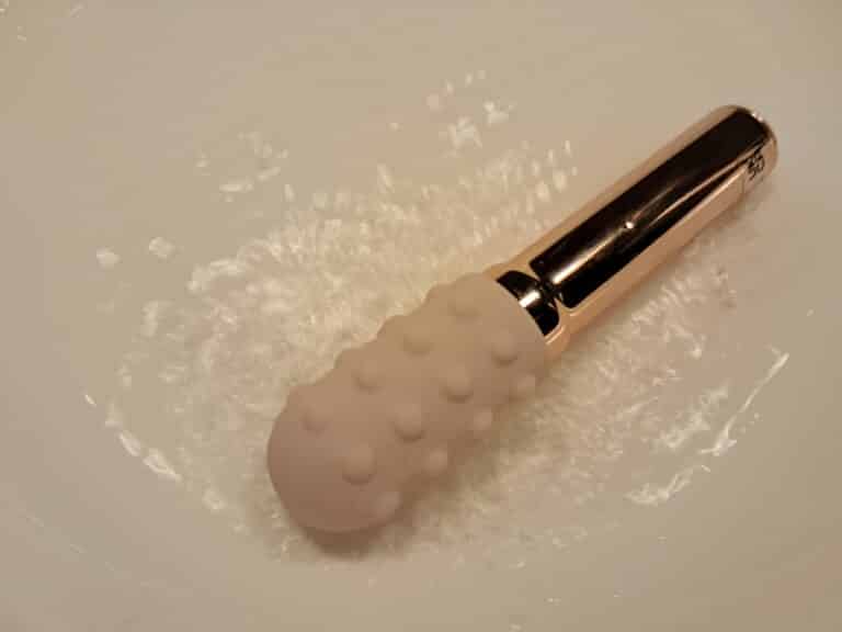 Le Wand Grand Bullet - 