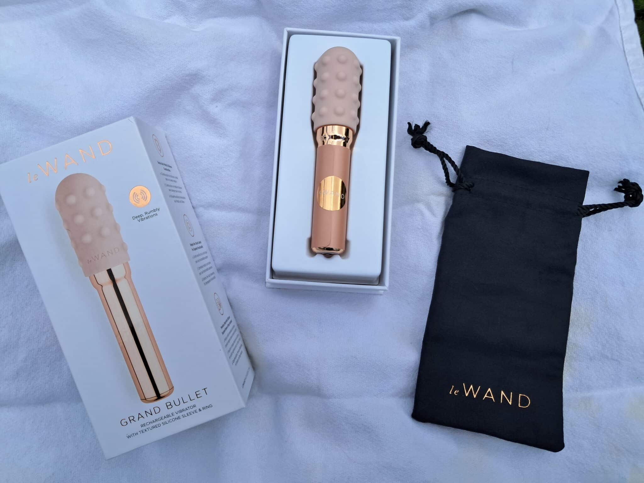 Le Wand Grand Bullet Packaging