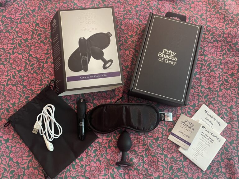 Fifty Shades of Grey X We-Vibe Come to Bed Couple's Kit - <