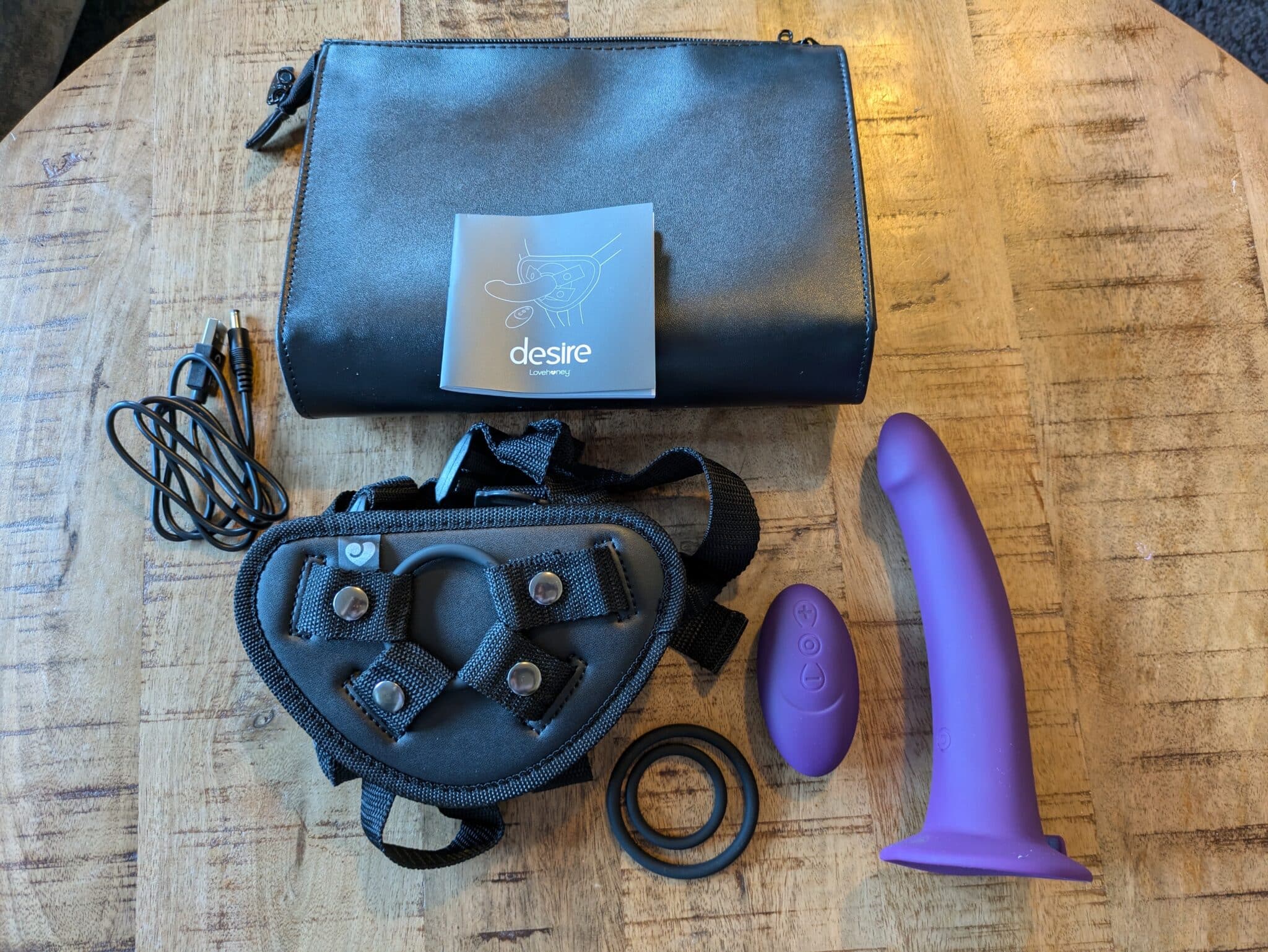 Desire Luxury Vibrating Strap-On Kit