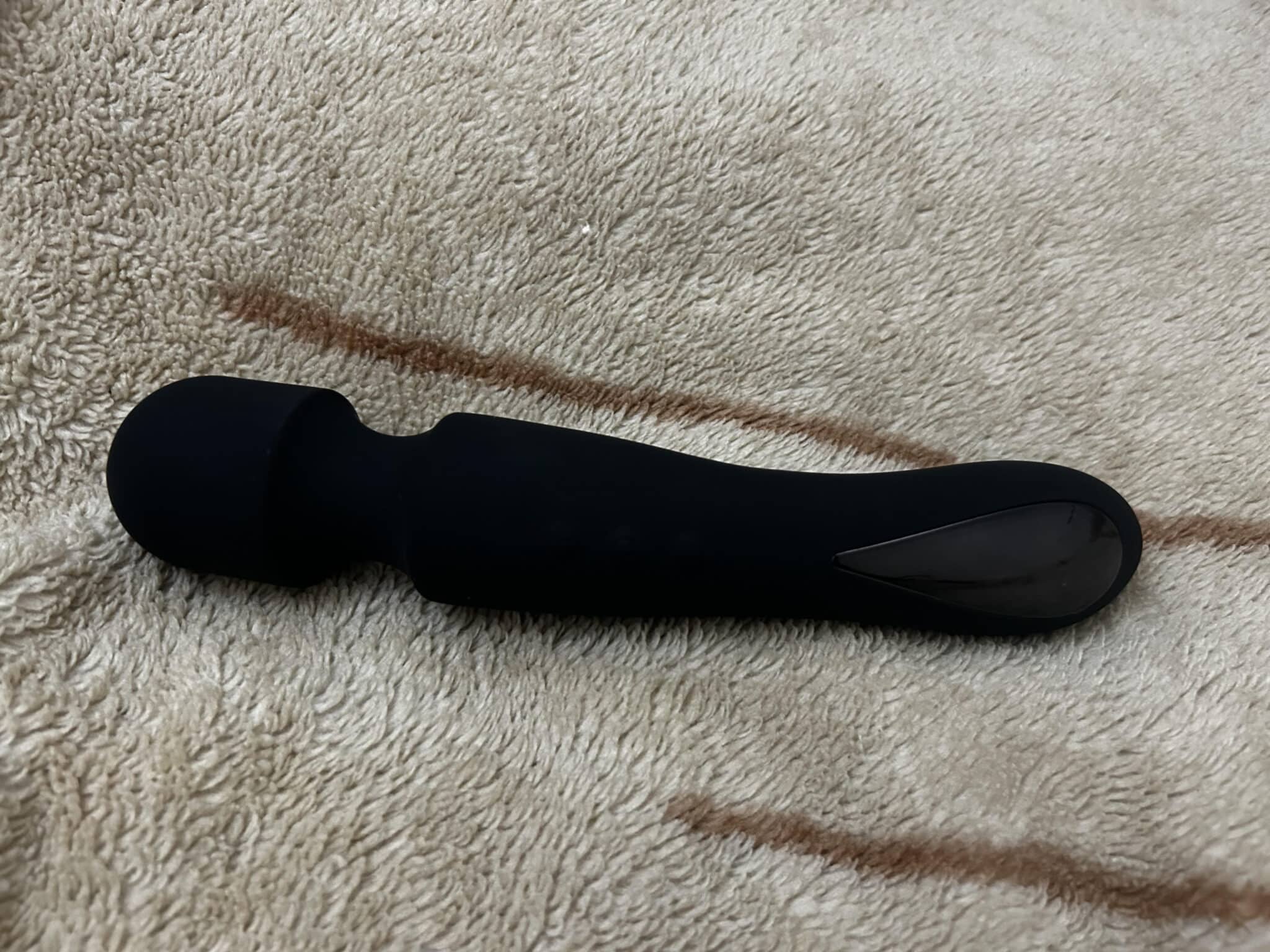 Mantric Rechargeable Wand Vibrator. Slide 6