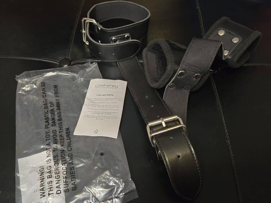 Bondage Boutique Faux Leather Collar to Wrist Restraints - 