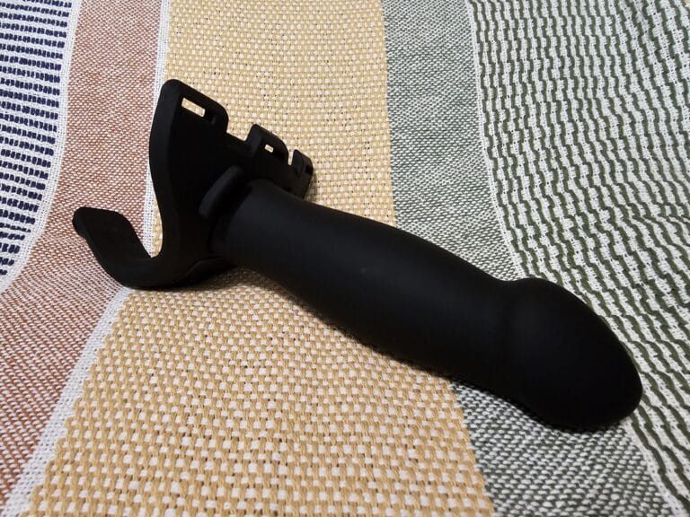 Doc Johnson Be Naughty Vibrating Hollow Strap-On Set - 