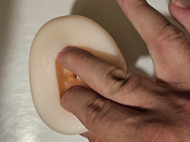 Deep Throat Real Mouth Male Masturbator - 