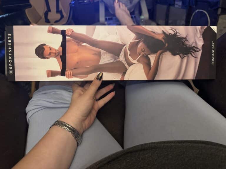 Sportsheets Bondage Bar - 