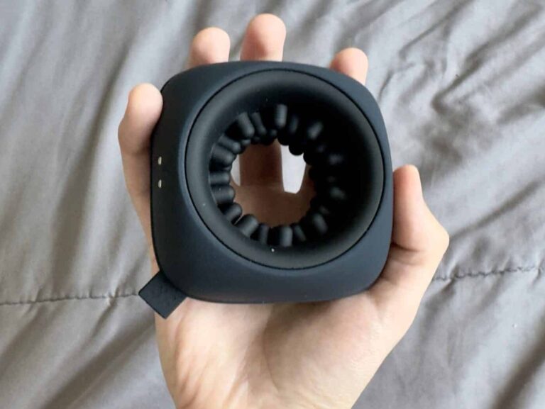 Satisfyer Ring Stroker - 