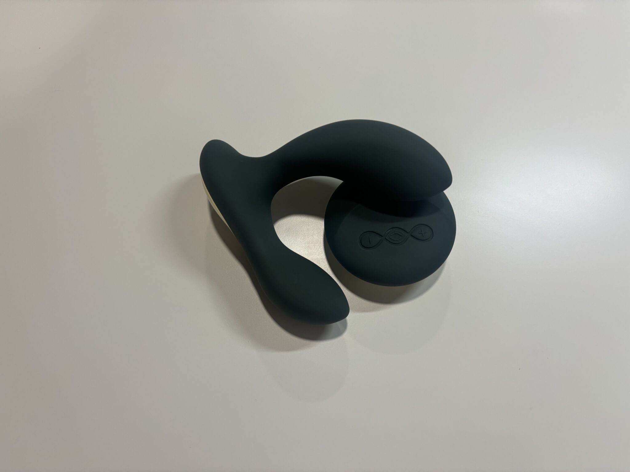 Lelo Hugo 2 Remote Review