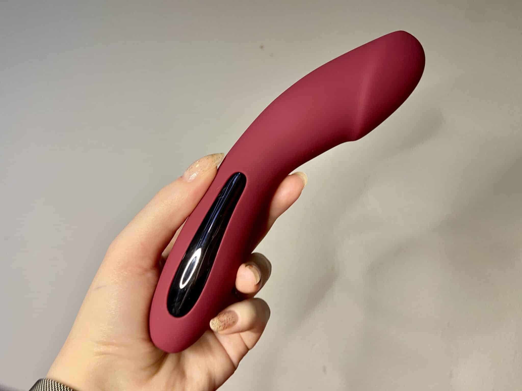 Mantric Rechargeable Realistic Vibrator review