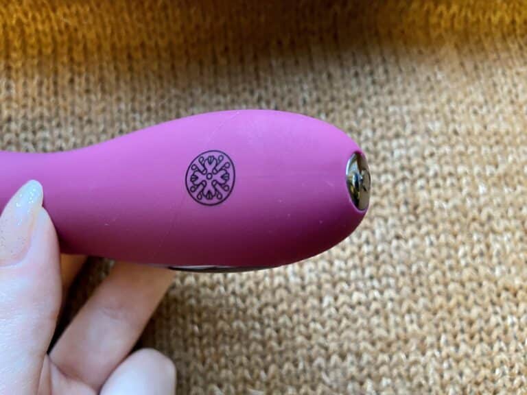 Mantric Rechargeable Realistic Vibrator - 