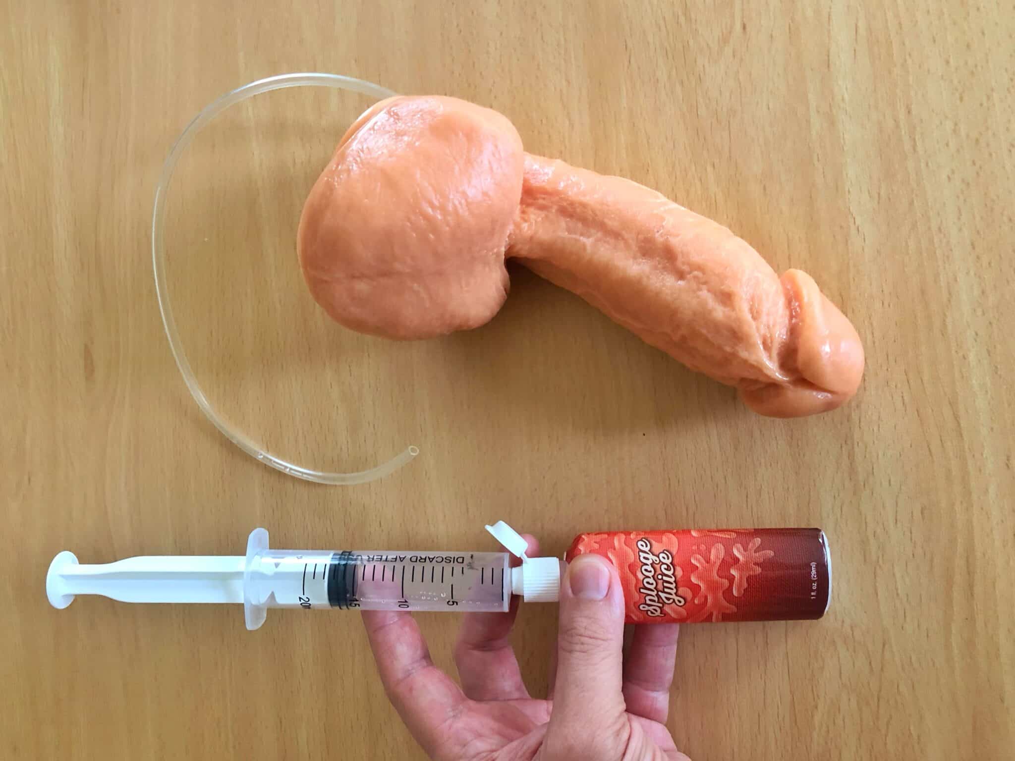 Doc Johnson The Amazing Squirting Cock 5.5 Inch Ease of Use