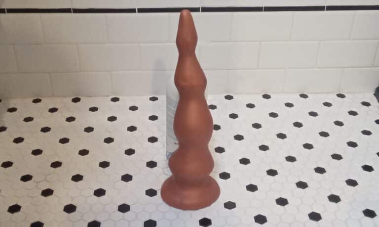 Peepshow Toys - Squarepeg Toys, Tree Large - 