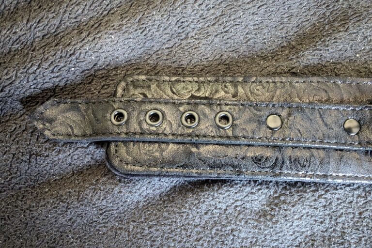 Bondage Boutique Black Rose Under Mattress Restraint Kit  - <