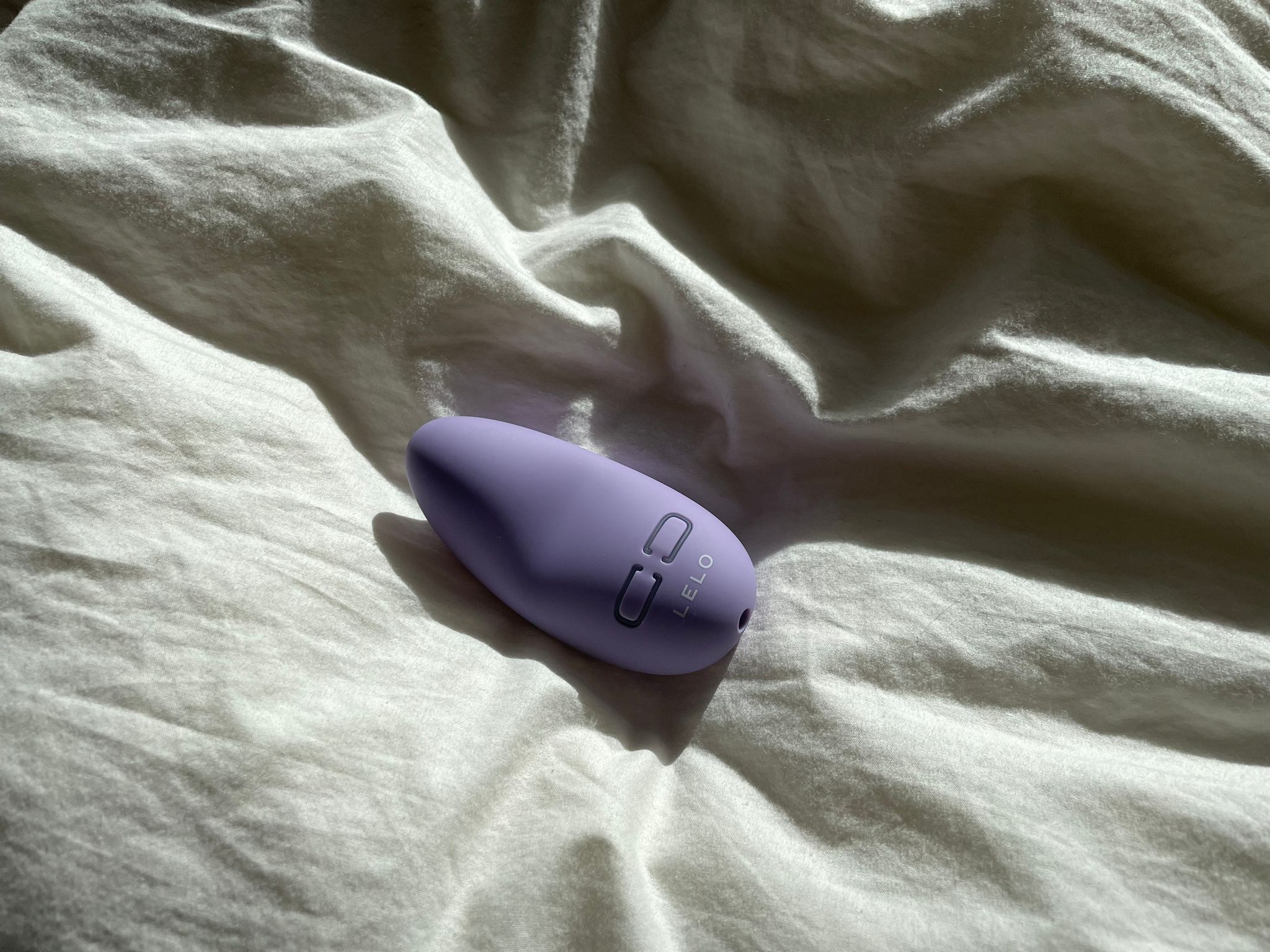 Lelo Lily 3 Personal Masturbator  Ease of Use