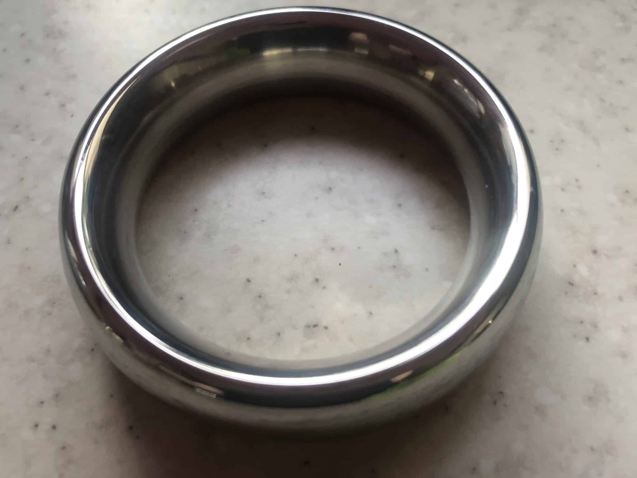 DOMINIX Deluxe Stainless Steel Doughnut Cock Ring Ease of Use