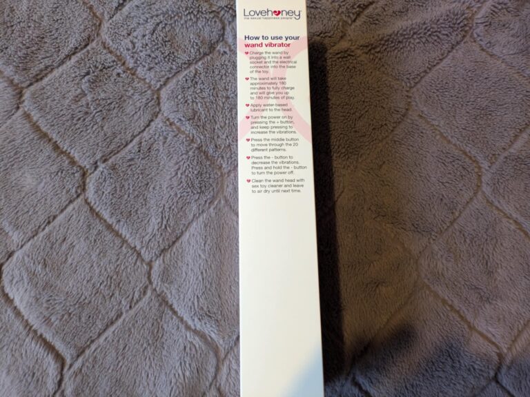 Lovehoney Deluxe Extra Powerful Rechargeable Wand Massager - 