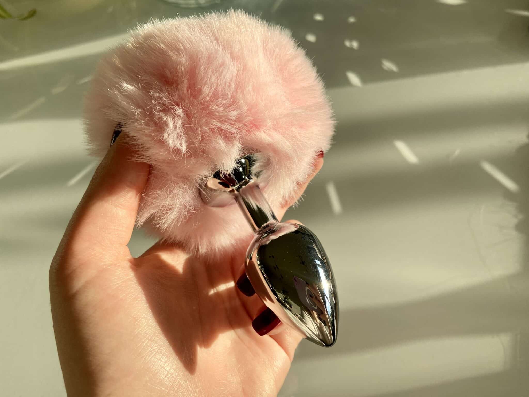 Tailz Fluffy Bunny Anal Plug Ease of Use