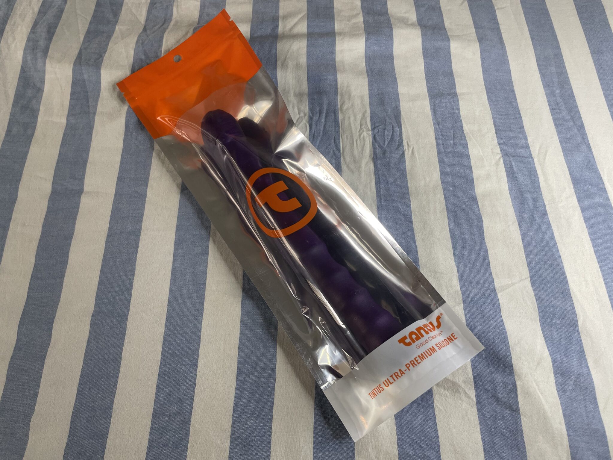 Tantus Goddess Handle  Packaging