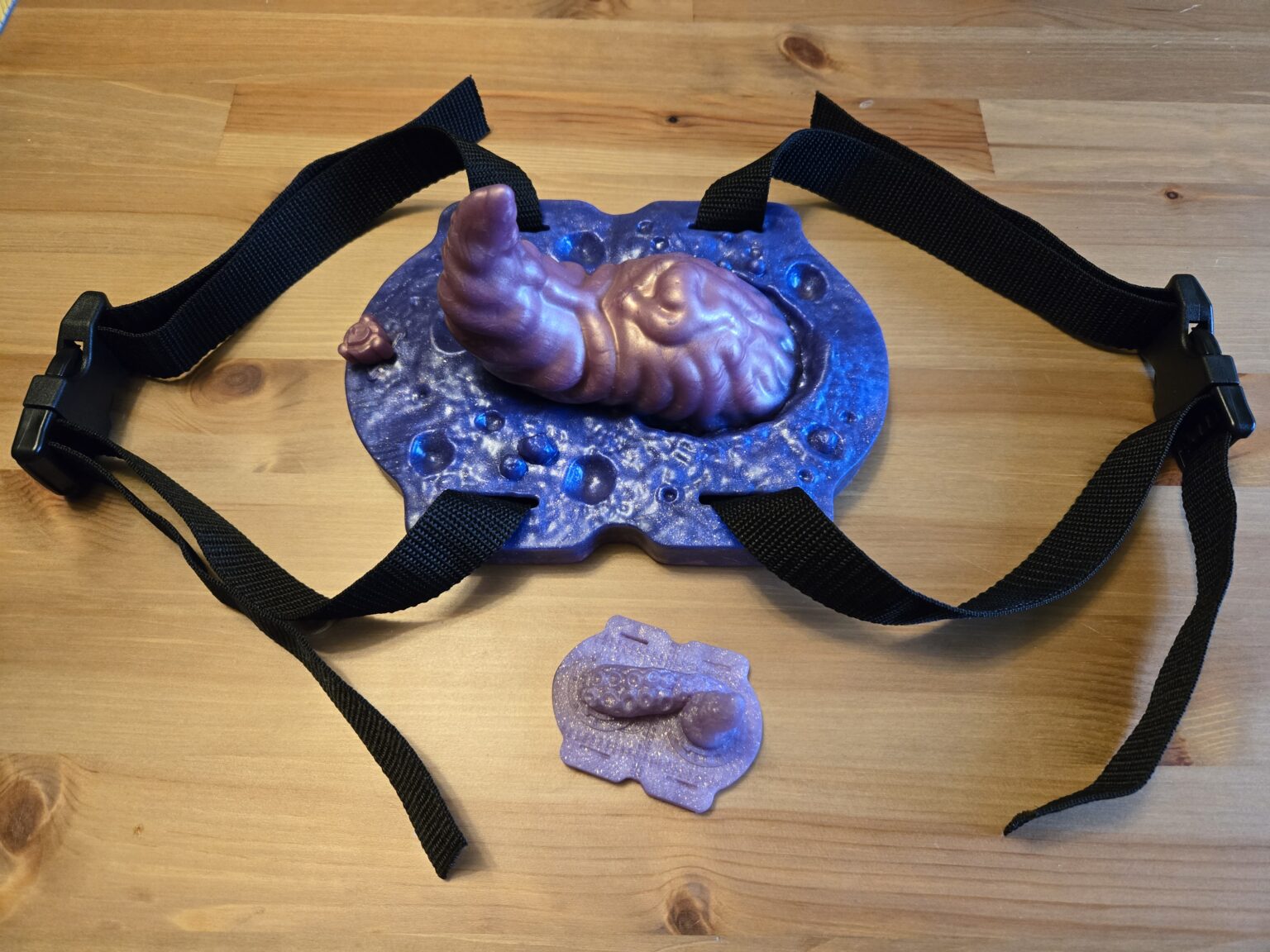 6 Best FtM Sex Toys [Actually Tested] - Bedbible.com