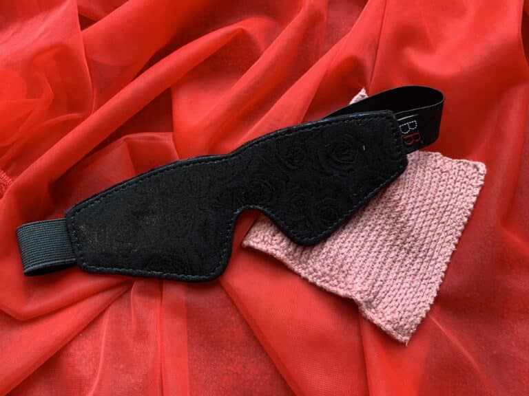Bondage Boutique Black Rose Blindfold - 