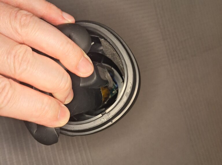 Blowmotion Warming and Pulsing Male Masturbator - 