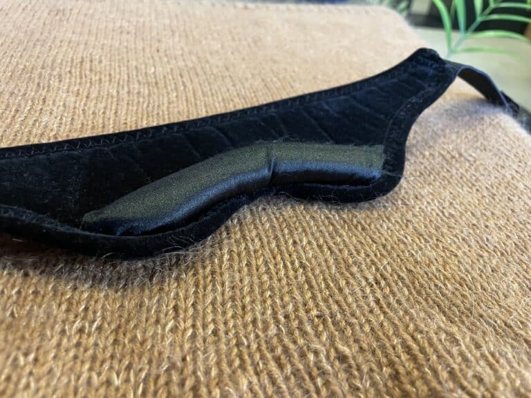 Liberator LoveBlind No Peek Blindfold Review