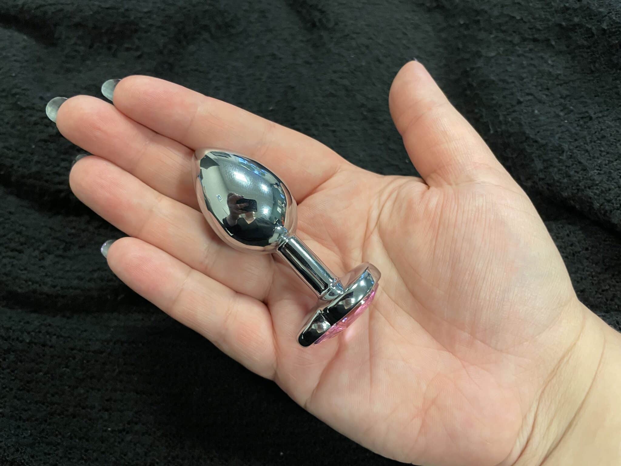 Lovehoney Jeweled Heart Metal Butt Plug Review