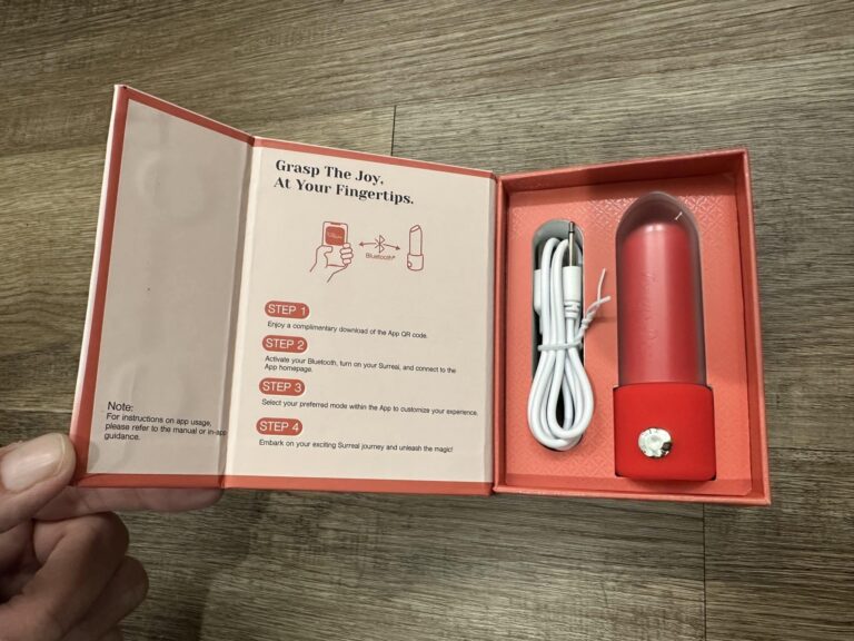 Tracy's Dog Surreal Lipstick Vibrator - 