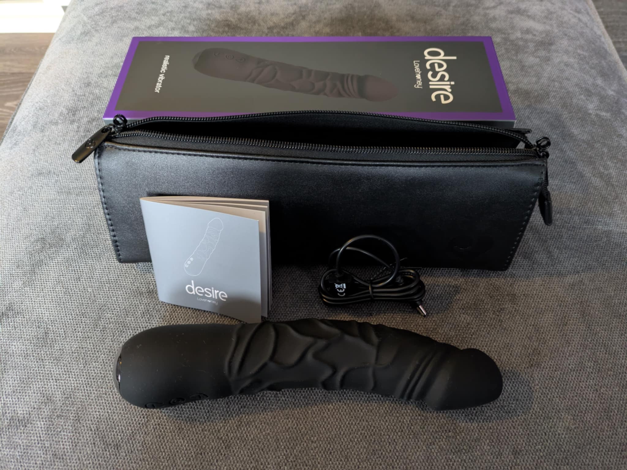 Desire Luxury Realistic Dildo Vibrator. Slide 6