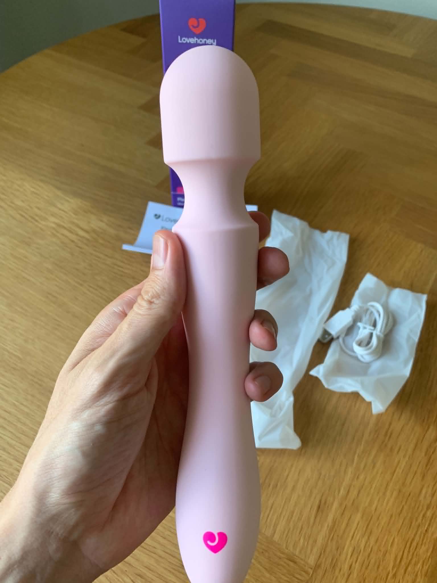 Lovehoney Pleasure Trip Silicone Rechargeable Wand Vibrator Design